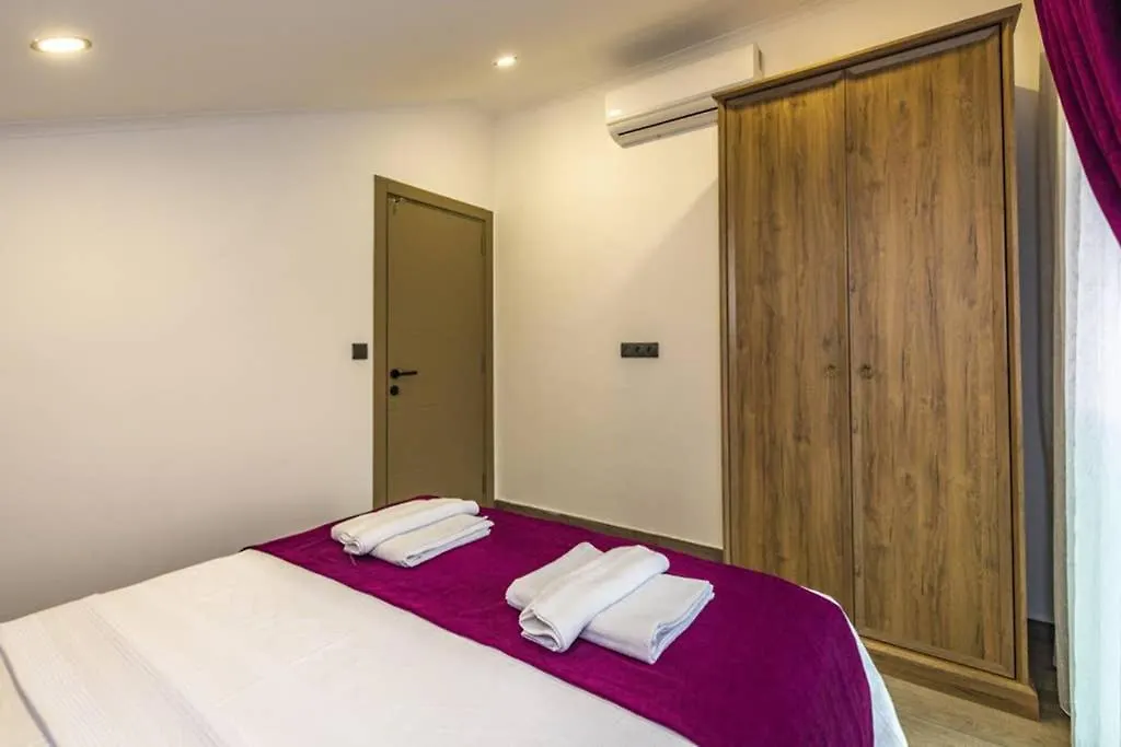Bella- 4 Bedroom Holiday Villa In Oludeniz Fethiye